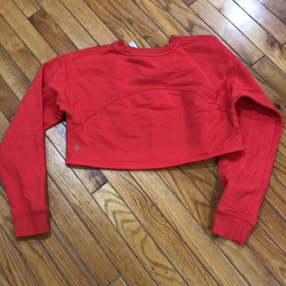 Lulu🍋 All Yours Crew Cropped Special Edition LNY - Picture 11 of 13